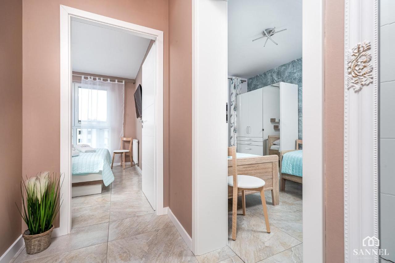 Apartament Lazure Przy Lesie-Sloneczne Tarasy Dziwnowek-Sannel Apartments For Rent 외부 사진