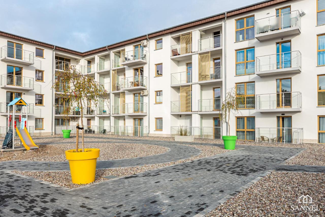 Apartament Lazure Przy Lesie-Sloneczne Tarasy Dziwnowek-Sannel Apartments For Rent 외부 사진
